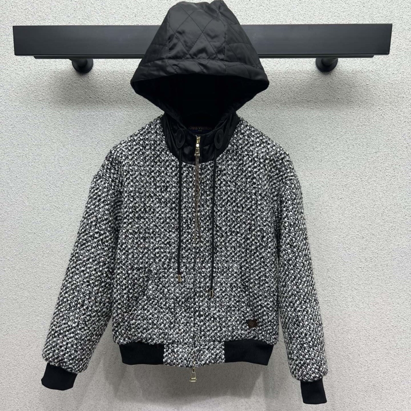 l0vis Vvtt0n outwear